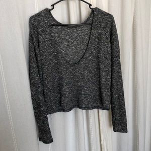Grey long sleeve crop top